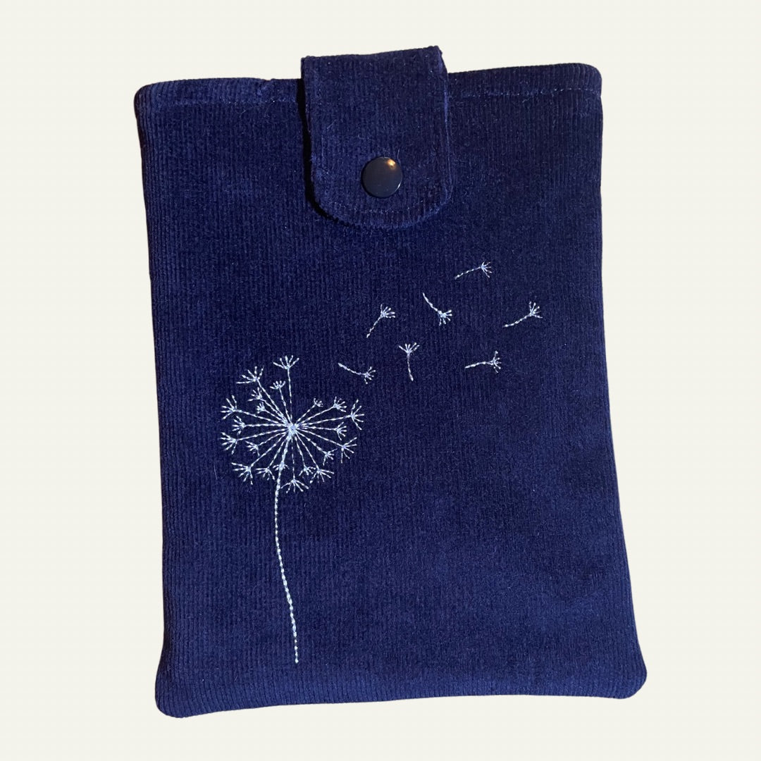 Kindle Paperwhite Sleeve Handmade with Dandelion Embroidery