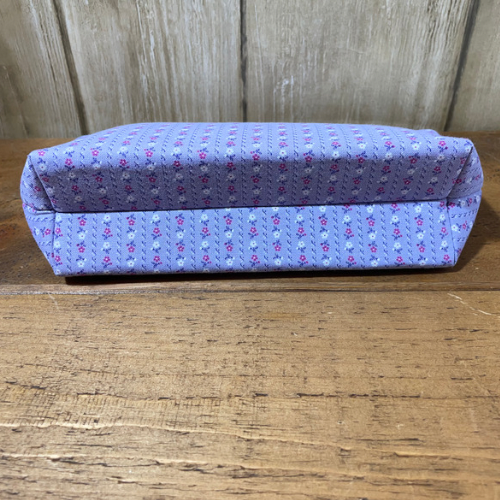 Handmade Zipper Pouch - Cosmetics