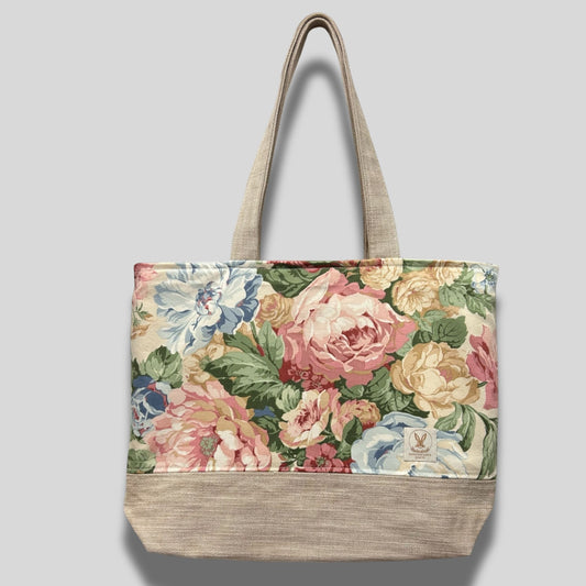 Vintage Floral Tote Bag – with Zip Closure & Pockets