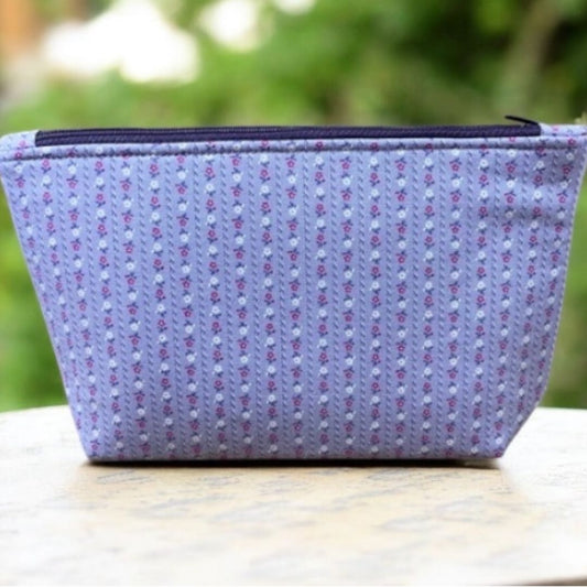 Handmade Zipper Pouch - Cosmetics
