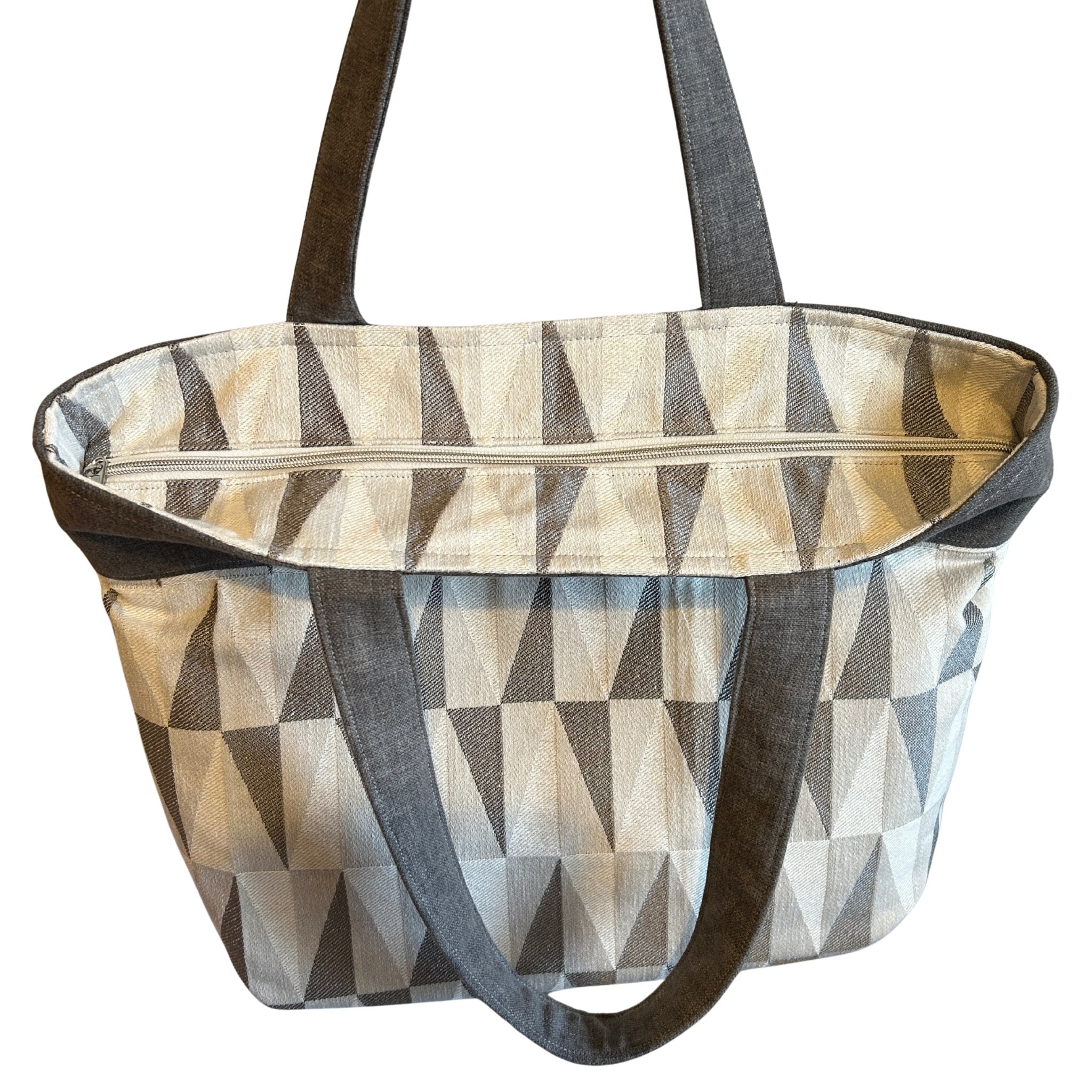 Tote bag with geometric pattern on a white background